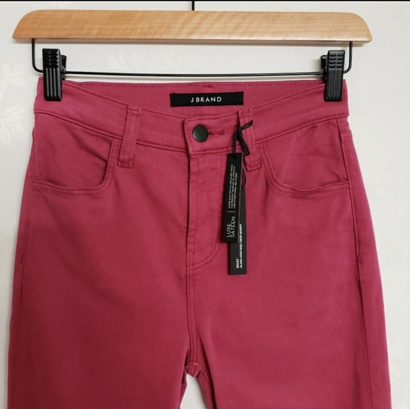 NWT J Brand Alana High Rise Crop Skinny - Picture 2 of 7